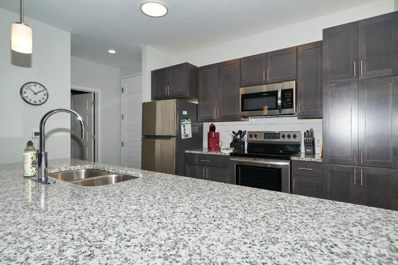 Modern Dwntwn 1 Bdrm Apt Pool Gym Free Parking Indianapolis Luaran gambar