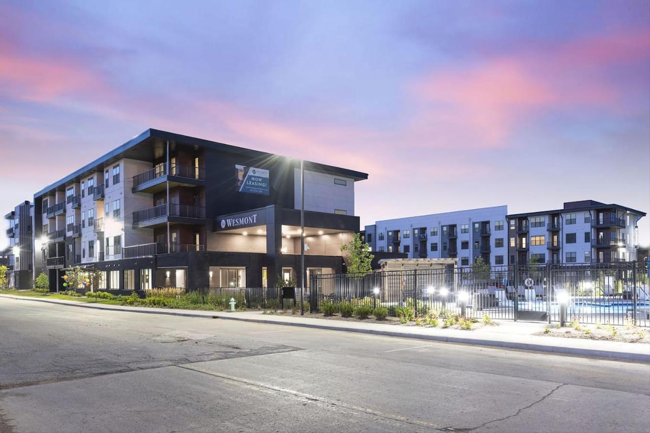 Modern Dwntwn 1 Bdrm Apt Pool Gym Free Parking Indianapolis Luaran gambar